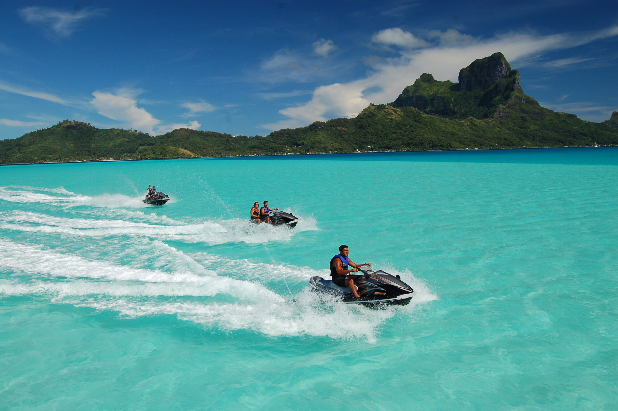 jetskiing_bora_524k