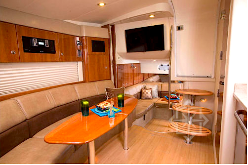 boat rental miami Starlux Yachts_ 34 Formula Salon