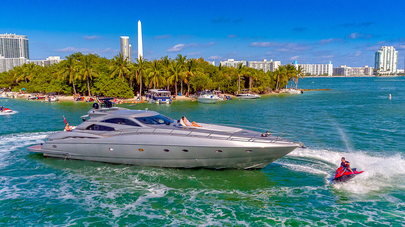 miami boat rental 75-sunseeker-ex2