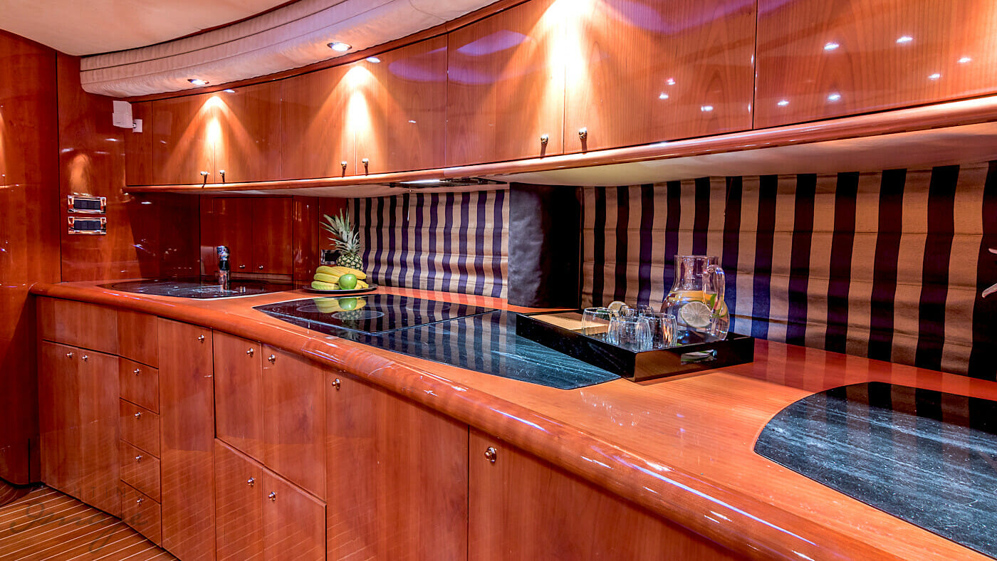 miami boat rental 75-sunseeker-galley